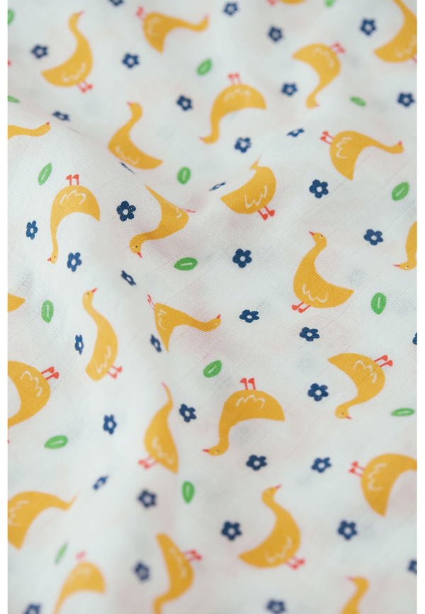 Lovely 2 pack Muslin, Gaggle of Geese