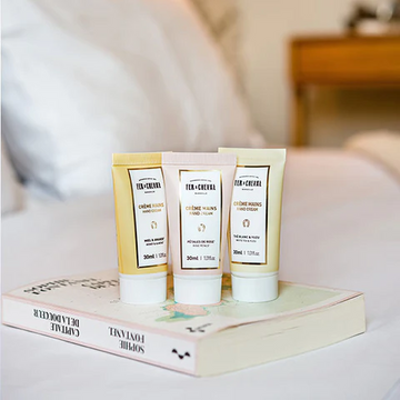 Fer a Cheval | Perfumed Hand Cream Honey & Almond 30ml (SET OF 2 PCS) - 0